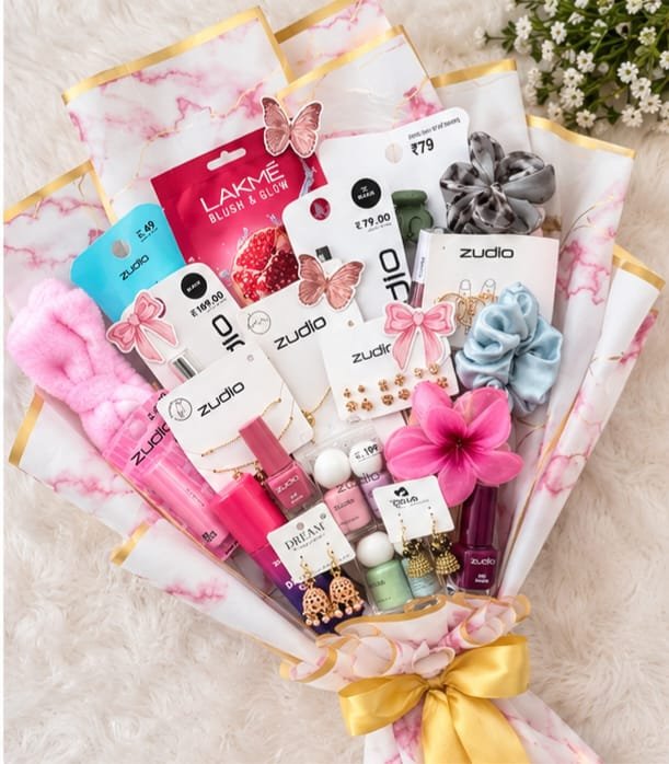 Aesthetic Bouquet - Image 2